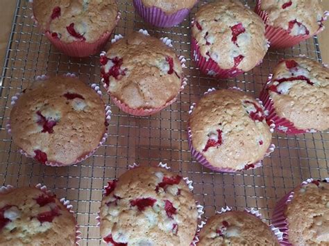 Marzipan Johannisbee Muffins Von Bezwinger Chefkoch