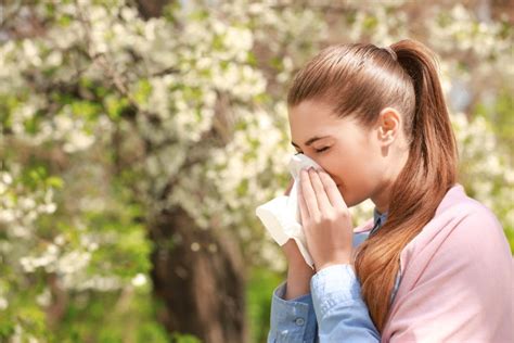 Allergie Autunnali Quali Sono Sintomi E Cure