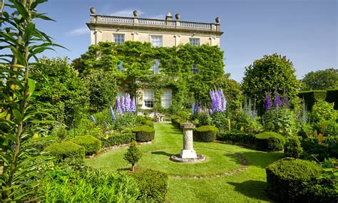 Highgrove Gardens | Great Gardens of the World