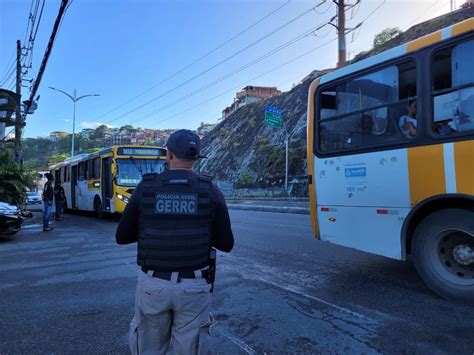 Dois ônibus São Assaltados Na Região Da Jaqueira Do Carneiro