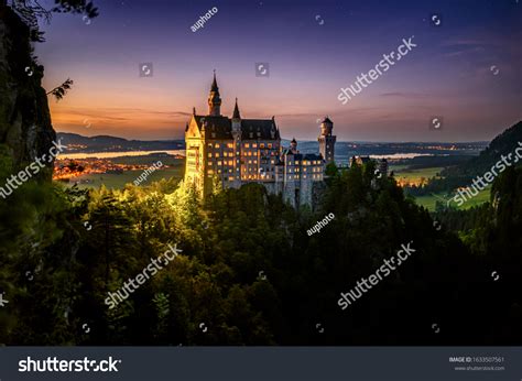 Neuschwanstein Castle Night Bavaria Germany Stock Photo 1633507561 ...