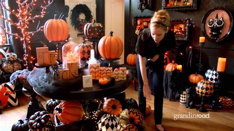 How To Create A Halloween Focal Point With Pumpkins‬‬ Grandin Road