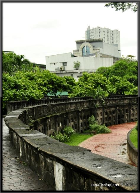 Syntheses of Being Somewhere: A Photo Shoot at Paco Park