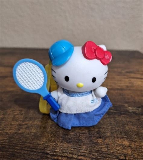 Mcdonalds Happy Meal Tennis Hello Kitty Sanrio Keycha Gem