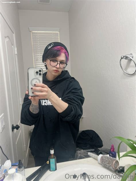 Alsweyrs Nude OnlyFans Leaks Fappening FappeningBook