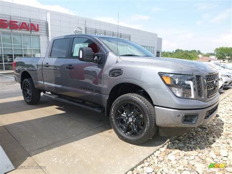 Gun Metallic Nissan Titan Xd Sv Crew Cab X Gtcarlot