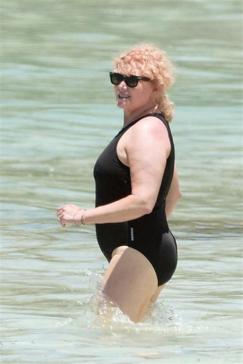 Hot Sexy Deborra Lee Furness Bikini Pics