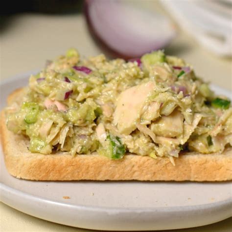 easy avocado tuna sandwich recipe (only 6 ingredients!) - Avocado Foodie