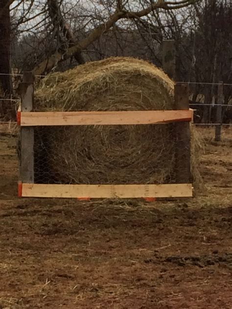 Cattle Round Bale Feeder - Livestock Cattle