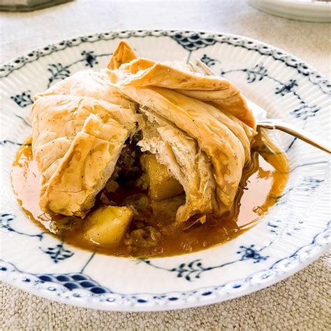 Phyllo Wrapped Apple Dumplings With Apple Cider Sauce Recipe Eatingwell