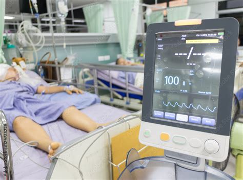 EKG machine Blood pressure, heart,Emergency patients in bed Hospital ...