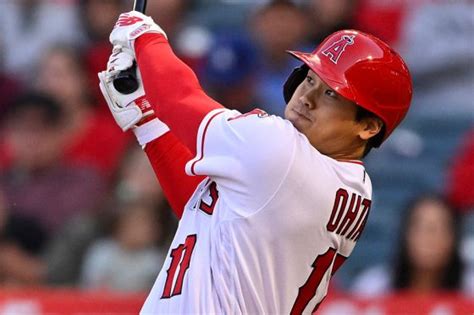 【mlb】大谷翔平、左中間へ12号ソロ 豪快アーチに本拠地熱狂兜“撮影パフォ”も披露 ライブドアニュース