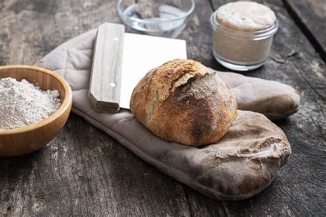 Das Perfekte Mehl F R Sauerteig Mehlsorte Zubereitung Foodwissen De