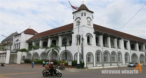 Bank Mandiri Di Kota Lama Tunawisma