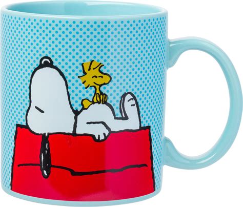 Amazon.com: Silver Buffalo Peanuts Snoopy and Woodstock House Blue Dot