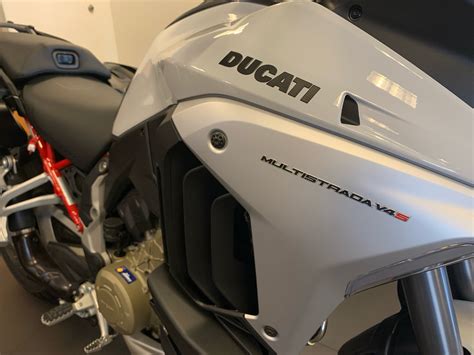 New Ducati Multistrada V S Travel Radar Spoked Wheels