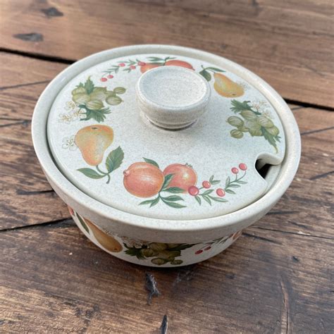 Wedgwood Quince Lidded Sugar Bowl Mrpottery