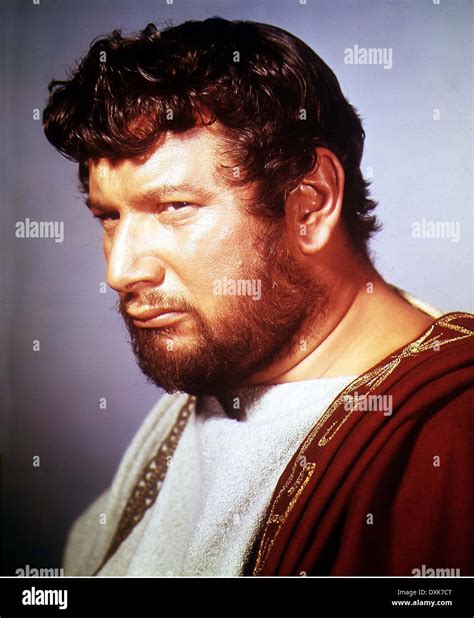 Peter ustinov spartacus 1960 hi-res stock photography and images - Alamy