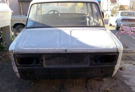 Сделал новую попу крыло и земенил пороги!) — Lada 2106, 1,3 л, 1990 ...