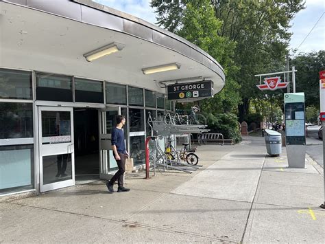 Riders are complaining about the latest Toronto subway delays 7