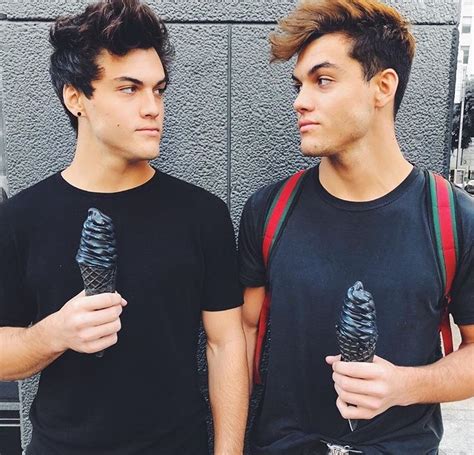 Pin On Ethan And Grayson Dolan Dolan Twins Twins Ethan And Grayson