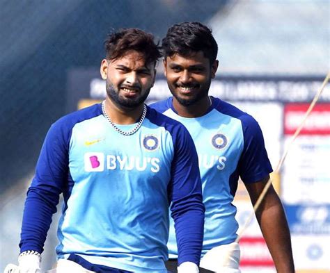 A Statistical Comparison Between Sanju Samson And Rishabh Pant The