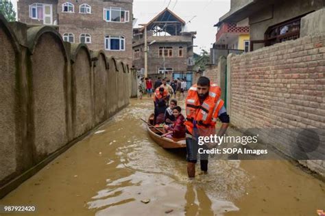 845 Natural Disaster Response Team Stock Photos High Res Pictures And