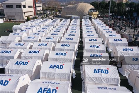 Osmaniye De Depremzedeler I In Sahra Hastanesi Kuruldu Anadolu Ajans