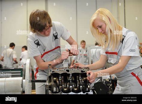 Ingolstadt Germany Mechatronics In The Training Workshop At Audi Ag