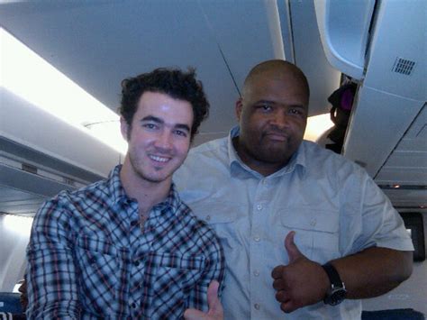 Kevin And Big Rob Here We Come Mexico The Jonas Brothers Photo