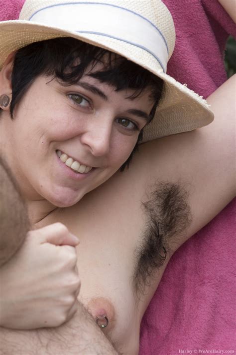 Short Haired Chick Harley Unveils Her Hairy Body Armpits Legs And Pussy CoedCherry