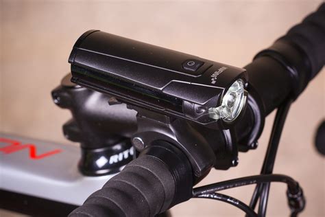 Review Infini Tron 800 Front Light Road Cc