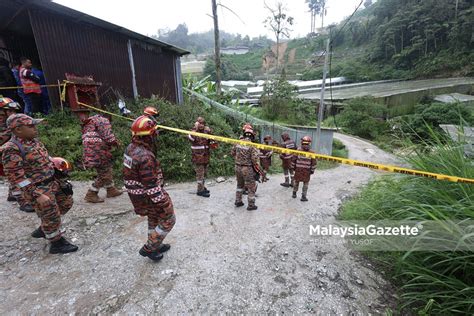 Tiga Mangsa Masih Tertimbus Sar Diteruskan Hingga Malam Mg Perak