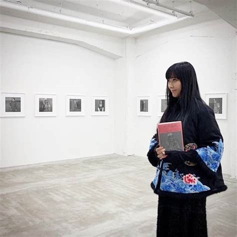 安珠さんのインスタグラム写真 安珠instagram「鬼海弘雄写真展 『や・ちまた』﻿ Nanzuka最終日﻿ ﻿ ポートレートといえ