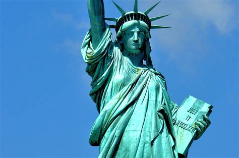 Chapter 26: Statue of Liberty in New York City, New York - Encircle Photos