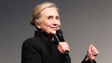 Hillary Clinton Blasts Clarence Thomas As Angry Person Of Grievance Says Women Are Going To