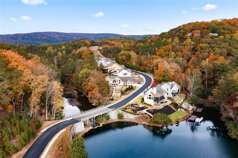 Lake Arrowhead | Mountain Community near Atlanta GA | Golf Community