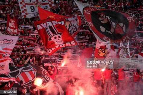 Stuttgart Fans Photos and Premium High Res Pictures - Getty Images