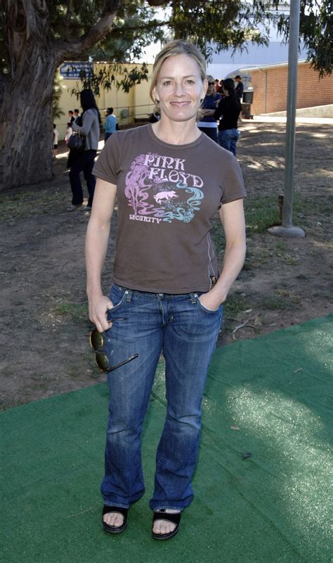 The Hottest Elisabeth Shue Photos - 12thBlog