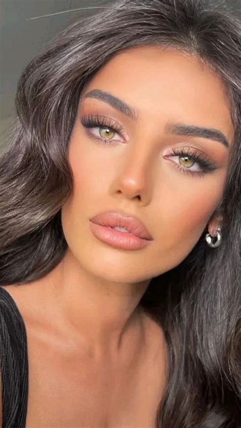 Nude Natural Makeup Look Inspo Glamour Makeup Glam Wedding Makeup Bridal Makeup