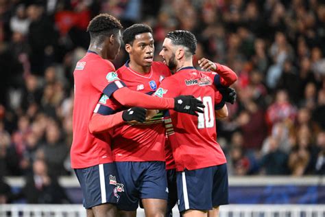 Lille vence Troyes e se classifica para a próxima fase da Copa da