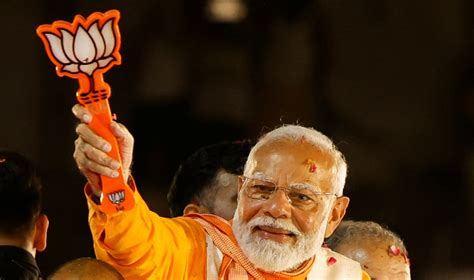 Dance videos of Modi, rival turn up AI heat in India election | Ghana ...