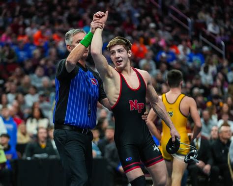 Iowa high school wrestling's Class 1A state tournament full of history