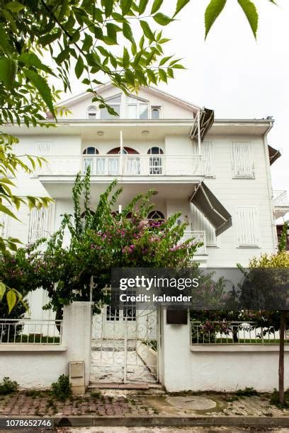 254 White House Front Door Stock Photos, High-Res Pictures, and Images ...