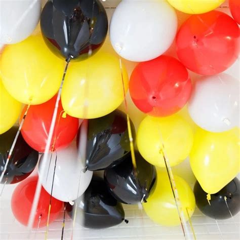Воздушный шар с гелием (надутый), шары с гелием/Flyballoons/ под ...
