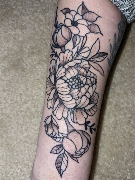 Floral arm piece by Kara at Iron and Ink, Toledo Ohio. What do you ...