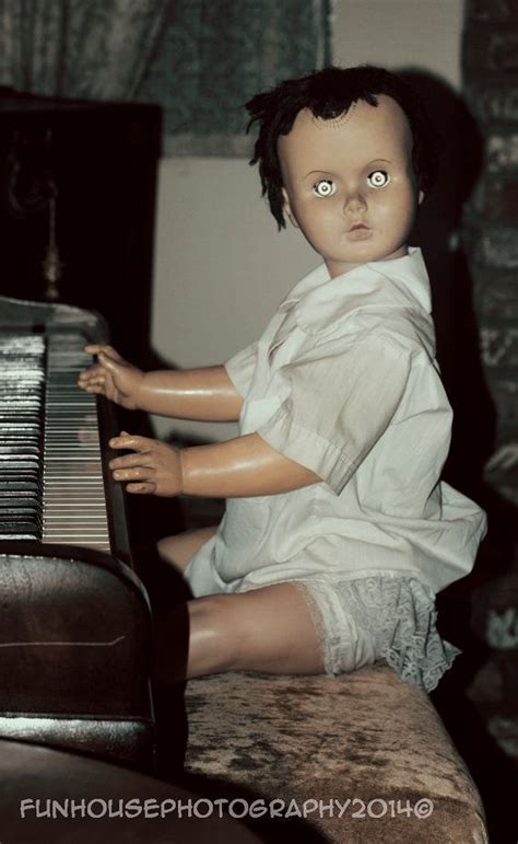 Creepy Vintage Doll | Creepy vintage, Creepy dolls, Haunted dolls