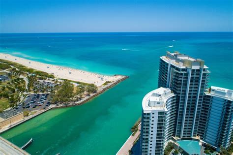 Navigate Haulover Inlet Learn What It Takes To Get Through This Waterway