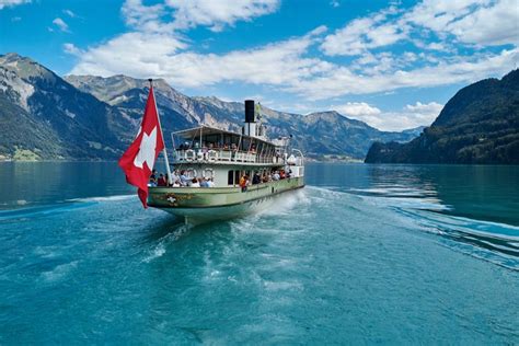 Paseo En Barco Por Los Lagos Thun Y Brienz En Interlaken