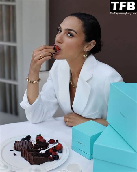 Gal Gadot Gal Gadot Https Inked Hriss Nude Leaks OnlyFans Photo 615 TheFappening